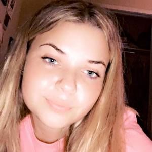 Meet your Posher, Marissa